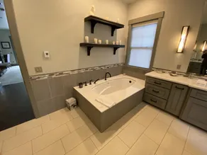 Luxurious Estate among the Pines w/ Hot Tub, EV Charger & so much MORE! - Image 5