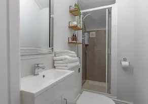No5 Fulwood Heights - beautiful snug nr Hospital - Image 3