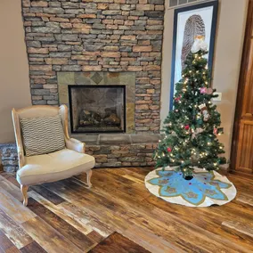 Porto Cima w/ Game Room, Dock, Boat Slip, Kayaks, Lakeside Fireplace & Hot Tub - Image 3