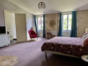 Renovated farmhouse 260m - Image 4