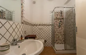 Schönes Haus in Bassano Romano mit WLAN - Image 3