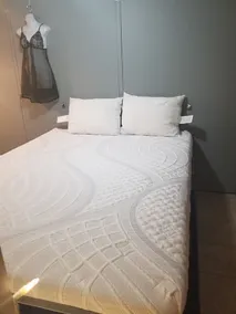 Located Near Notre Dame and other local Colleges. Sleeps 3-4 - Image 4