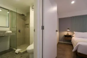 w* | Impressive 1BR Near Central Restaurant - Image 4