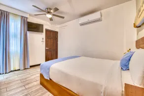 New Amazing 1bd/1ba Apt Walking distance to Ocean - Image 4