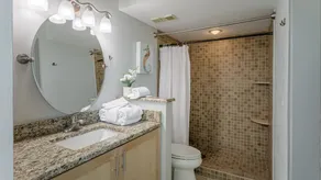 Modern 2BR Retreat in Tristan Towers - 6C - Image 2