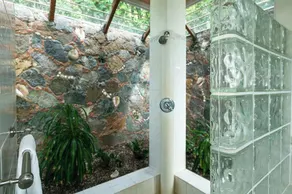 Villa Splendore: The Ideal Getaway with Pool, Spa, A/C, and Close to All Cruz Bay Has to Offer - Image 5