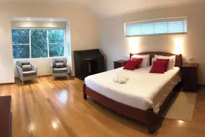 Riviera Retreat - Minutes to Geographe Bay and Town - Image 3