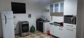Spacious apartment very close to the beach, sleeps 12. - Image 4