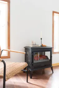 The Doma Lodge - Cozy Muskoka Cabin in the Woods - Image 4
