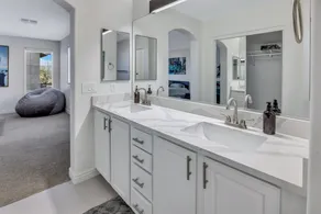 Luxury 3 Bedroom Home in Gilbert - Image 4