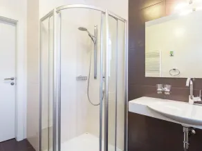 Apartment in Leogang near Ski Slopes - Image 2