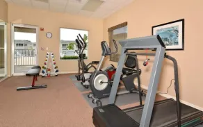 Best of Bradenton - Minutes from the Beach - Image 2