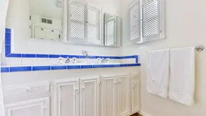 Secret Garden Cottage in LA: Natural Stone Heated Pool/Spa, al fresco dining - Image 3