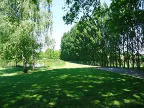 Charming Rural Retreat with Private Pond, Ideal for Fishing, Nature Lovers, Families & Pets - Image 2