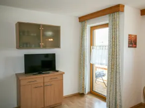 Hermoso apartamento para 4 personas con WIFI, TV y balcón - Image 2