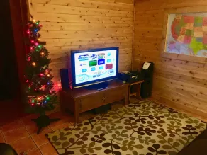 Sidell's Sturgeon River Log Cabin - Bonfire Pit, WiFi, Biking Trails, Rafting - Image 3