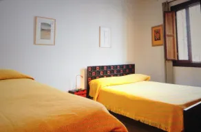WONDERFUL FULLY RENOVATED TOWN HOUSE PERFECT LOCATION IN THE OLD TOWN NEAR BEACH - Image 5