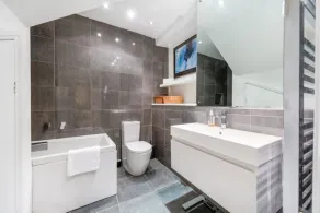 STUNNING City Centre Living - with parking - Image 3