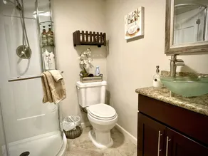 Riverfront on the Rogue! Ideal Southern Oregon location - Image 3