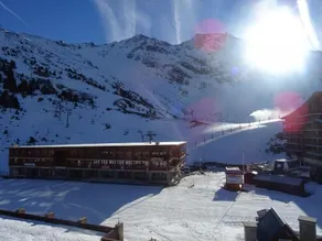 Ski-in/ski-out & foot of the slopes, 4th floor, view ski slopes, balcony, tv, 28m², Les Arcs - Image 4