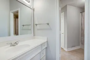 Luxury ✨ 5BR Home. PRIVATE 🏝WATERFALL POOL ! 15 Min from Downtown Houston.  - Image 4