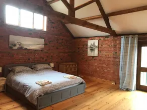 Beautiful one bedroom cottage near Kimbolton and Cambridge with stunning views - Image 4