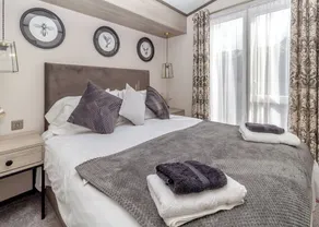 2 bedroom accommodation in Eaton, Congleton - Image 2