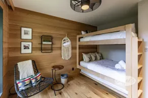 Gorgeous Muskoka masterpiece! Dockside cabana with bar! - Image 5