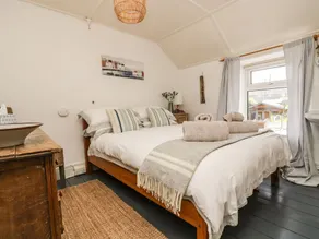 Driftwood Cottage - Image 5