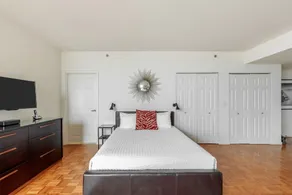 Studio in the Heart of Downtown Jersey City - Image 4