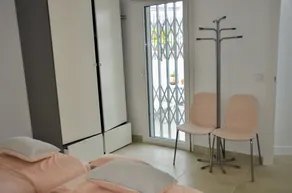 Superbe et moderne maison de luxe de 2 chambres avec de belles vues sur la mer - Image 5