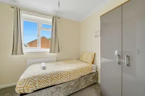Cosy 2 bed house in Aylesbury - Image 4