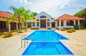 Villa 3 Bedrooms Pool - Image 4