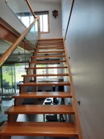 Family sized beach house -  only 2 minutes walk to surf beach! - Image 2