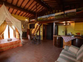 Apartment With Pool, Rignano - Image 5