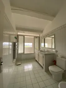Villa for 10 people with swimming pool. - Image 2