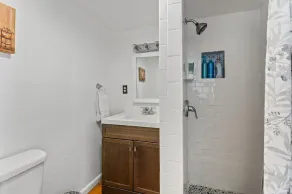 Great Amenities, Great Location, Amazing Studio! - Image 3