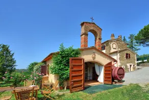 Villa en Agello con 4 habitaciones, capacidad 11 - Image 4