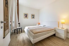 Apartamento 'Villa Verde' con vistas al lago, piscina compartida y aire acondicionado - Image 5