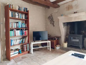 Modernised one bedroom house in the heart of the Touraine countryside - Image 2