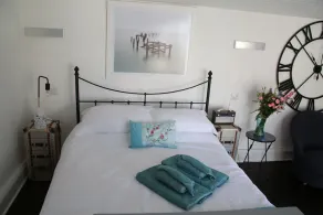 Hello Whitstable - Private Cabin at The Beach - Image 5