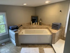Beautiful Downtown Riverview Private 3-Bed Vacation Home - Image 3