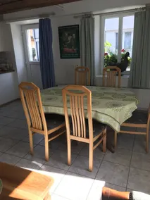 Hermenches: Smukke charmerende lejlighed i et hus, - Image 5