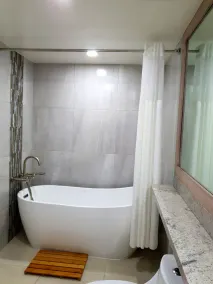 Une toute nouvelle unité au bord de l'océan à La Jolla Excellence - Image 4