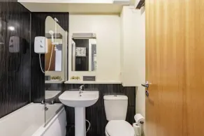 The SUMMIT Apartment - Aberdeen City Centre - Perfect for Long and short Stay - Image 2