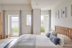 Seaview - Luxury Cottages - Image 3