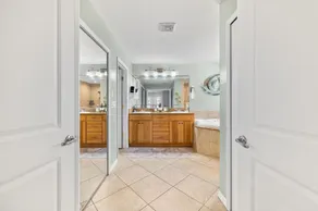 7BD 6BA, Pool&Spa, Walk to Beach, PutPut, Dream Backyard, 10 min. to Downtown!  - Image 3