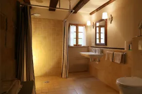 Exclusive 4-star holiday home for 8-12 people on historic Dreiseithof - Image 3
