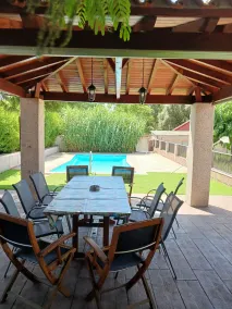 HAUS MIT SCHWIMMBAD BARBACOA CHIMENEA - Image 4