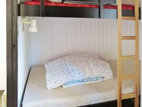 6 person holiday home in Hals - Image 5